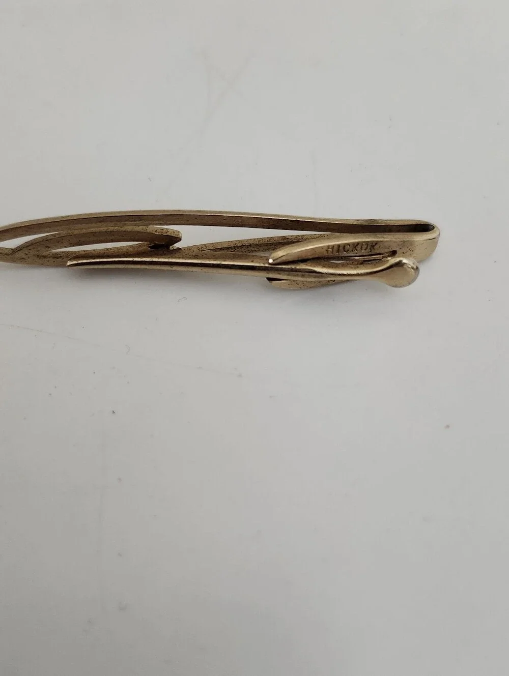 Vintage Hickok Gold Tone Tie Bar Clip Elongated Figure Eight MCM Art Deco
